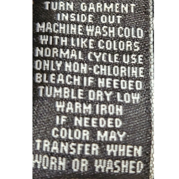 TORRID Plus Size 5" Black Stretch Sateen Mid-rise Rise Shorts Size 22 - Picture 10 of 14